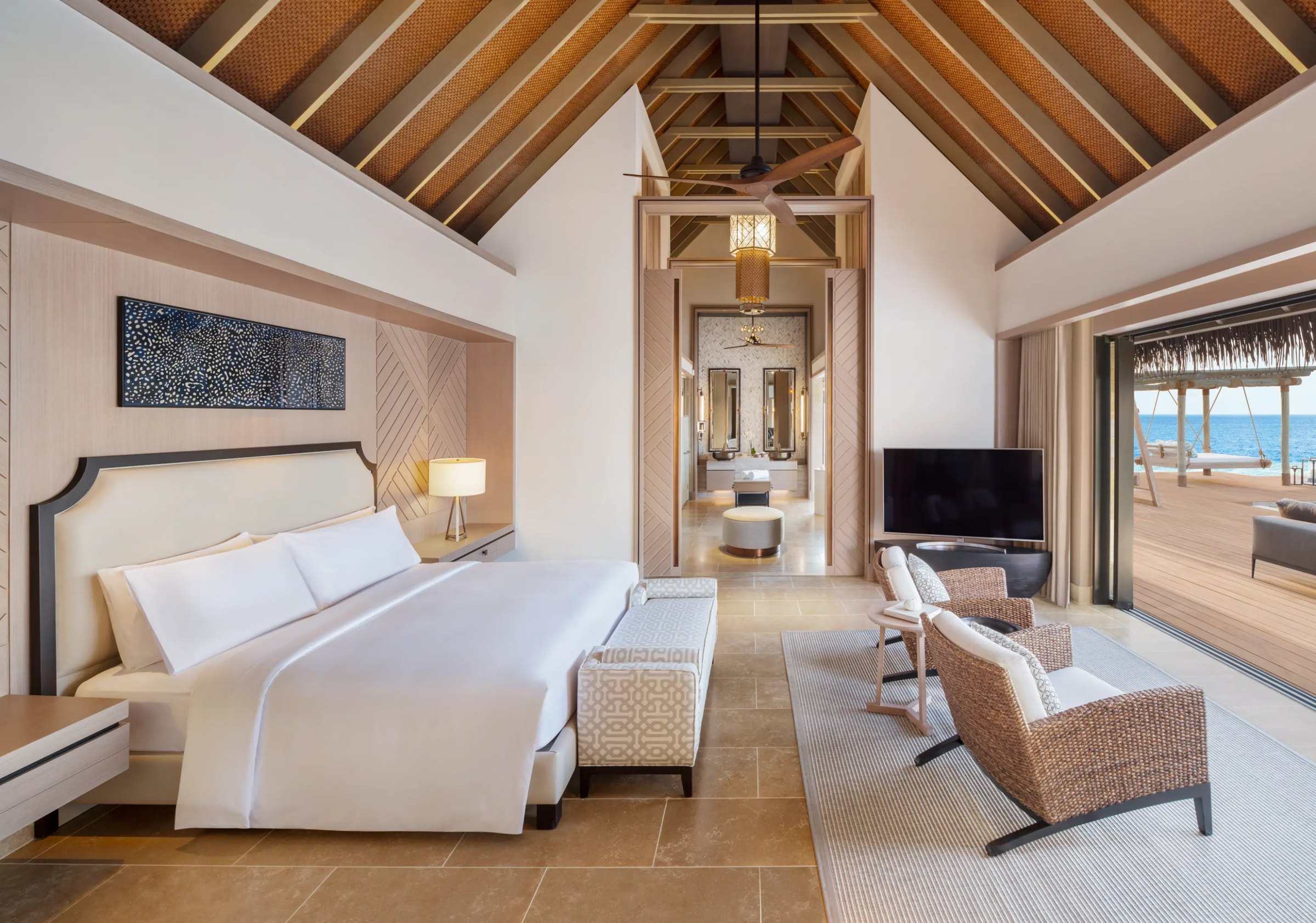 King Grand Reef Villa with Pool at Waldorf Astoria Maldives Ithaafushi thumbnail 3